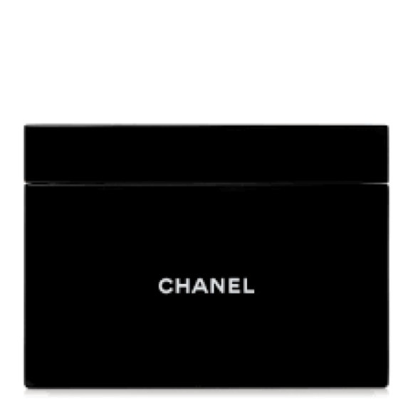 Chanel Black La Boîte Laquée Beauty Box - Picture 11 of 14